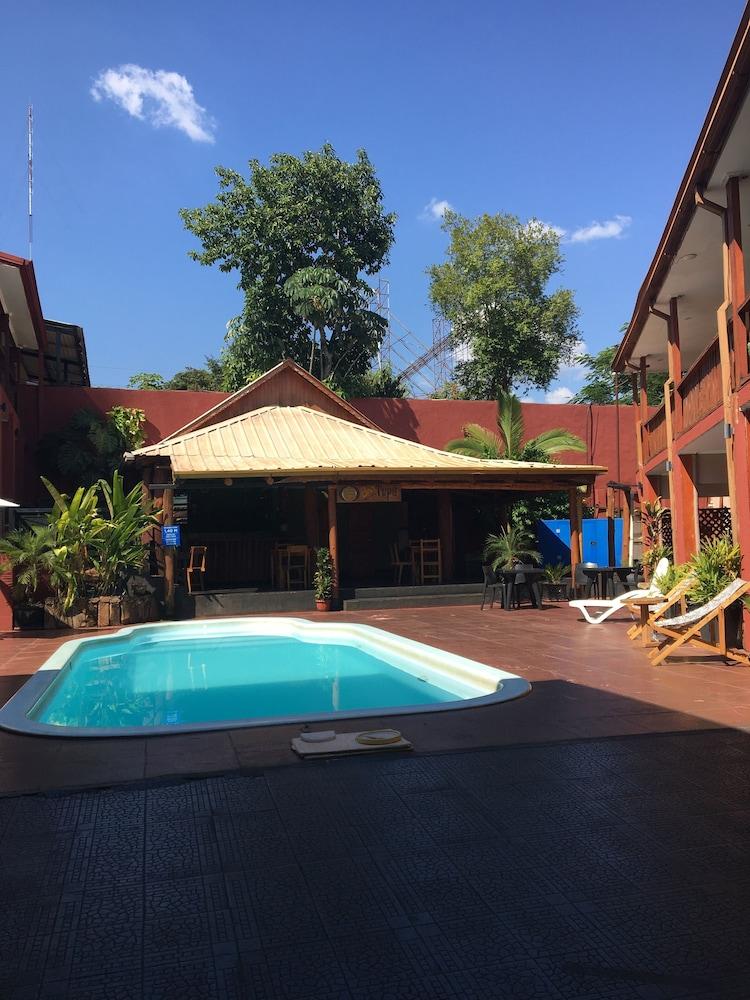 Tupa Boutique Hotel Пуэрто-Игуасу Экстерьер фото