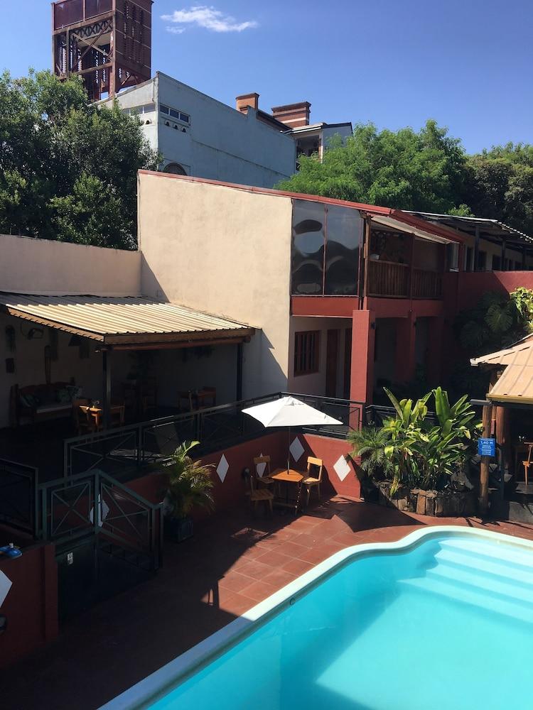 Tupa Boutique Hotel Пуэрто-Игуасу Экстерьер фото